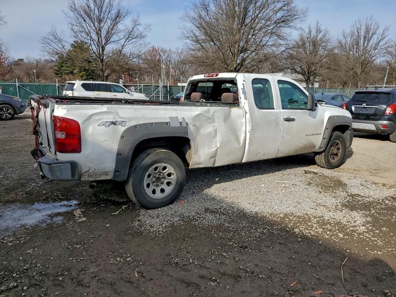 Photo 3 from auction – 2009 CHEVROLET SILVERADO with VIN 1GCEC19J29E134457