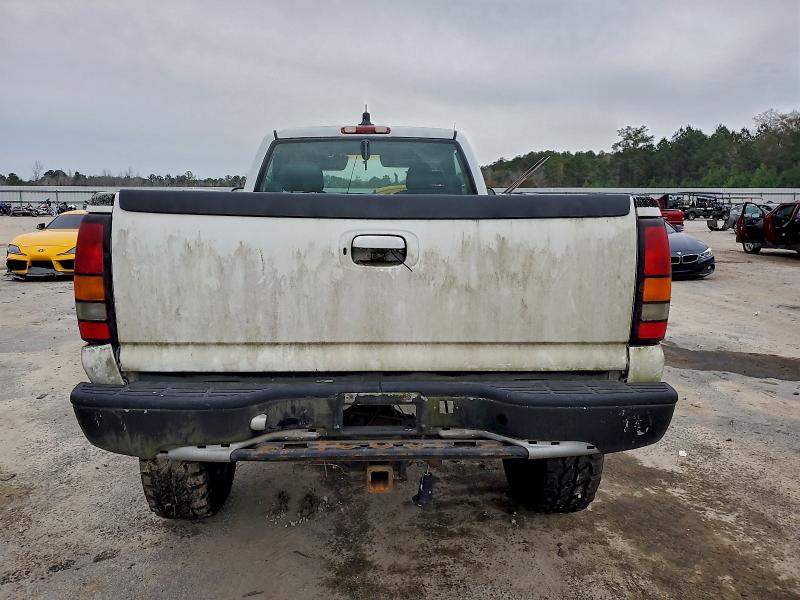 Photo 6 from auction – 2000 CHEVROLET SILVERADO with VIN 1GCEK14V7YE428092