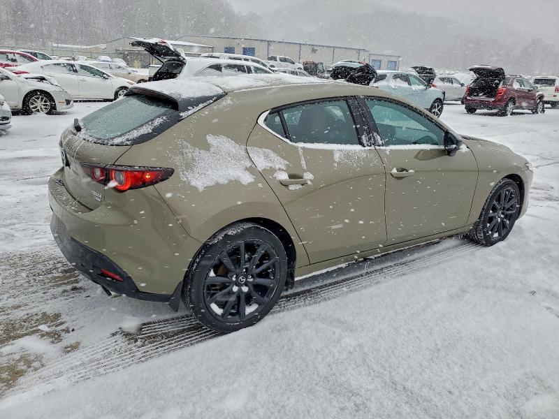 Снимка 3 от търг – 2024 MAZDA 3 CARBON T с VIN JM1BPBYY9R1714677