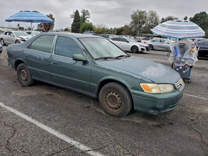 Photo 4 from auction – 2000 TOYOTA CAMRY CE with VIN 4T1BG22K5YU974538