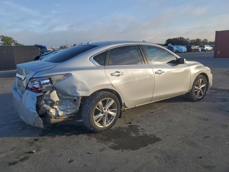 Photo 3 from auction – 2013 NISSAN ALTIMA 2.5 with VIN 1N4AL3AP2DN449686