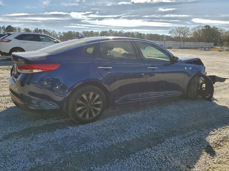 Photo 3 from auction – 2016 KIA OPTIMA EX with VIN 5XXGU4L3XGG114757