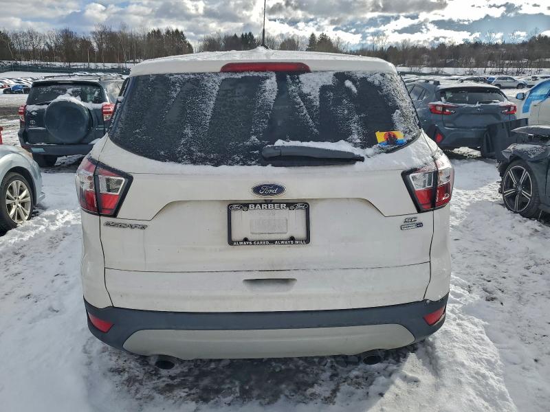 Photo 6 from auction – 2017 FORD ESCAPE with VIN 1FMCU9GDXHUD02006