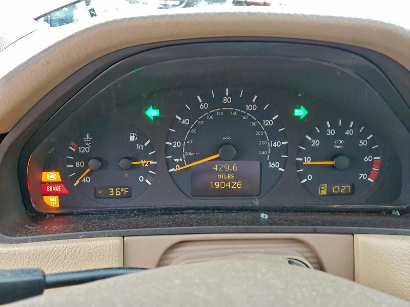 Photo 9 from auction – 2000 MERCEDES-BENZ E 320 with VIN WDBJF65J3YA979167