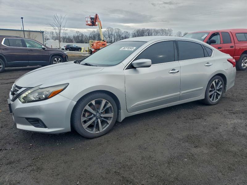 NISSAN ALTIMA 2.5 2016 with VIN 1N4AL3AP6GC273631 - Photo from auction
