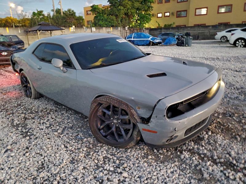 Photo 4 from auction – 2021 DODGE CHALLENGER with VIN 2C3CDZAG4MH502520