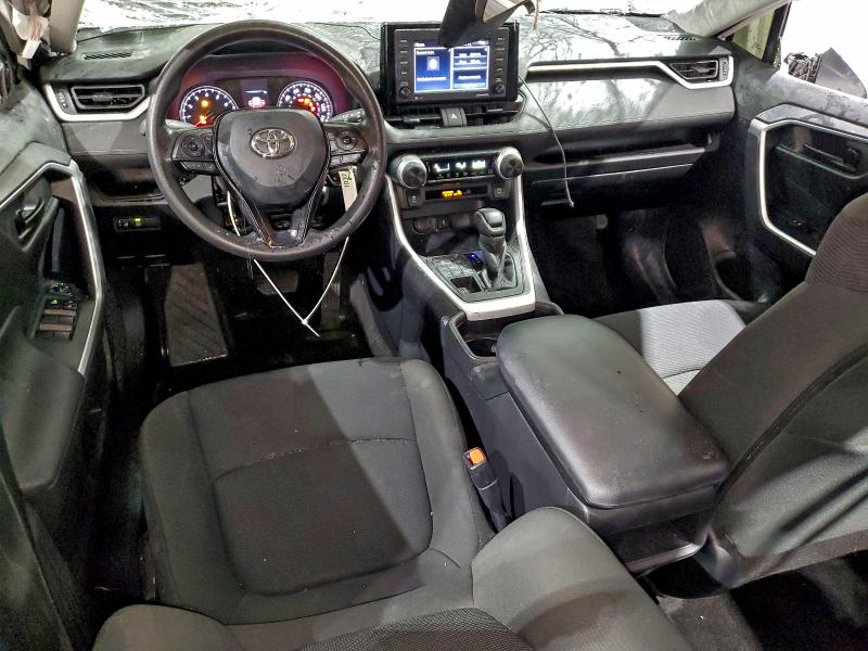 Photo 8 from auction – 2021 TOYOTA RAV4 LE with VIN 2T3F1RFV1MC238831