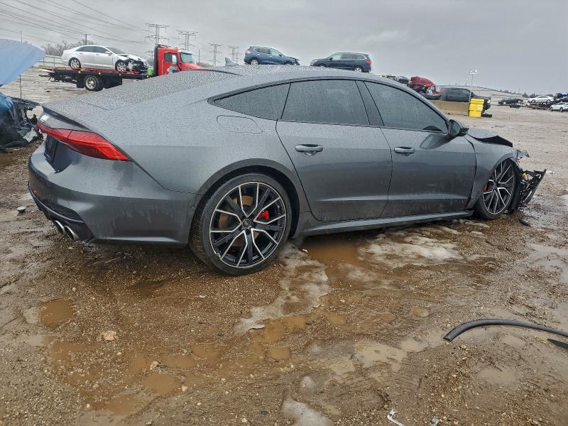 Photo 3 from auction – 2022 AUDI S7 PRESTIG with VIN WAUSFBF29NN036191