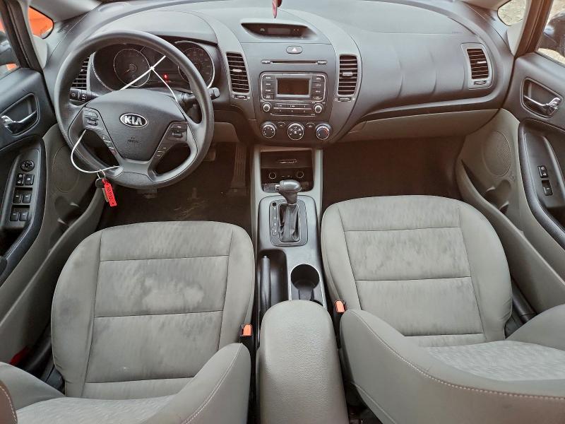 Photo 8 from auction – 2015 KIA FORTE LX with VIN KNAFK4A60F5271258