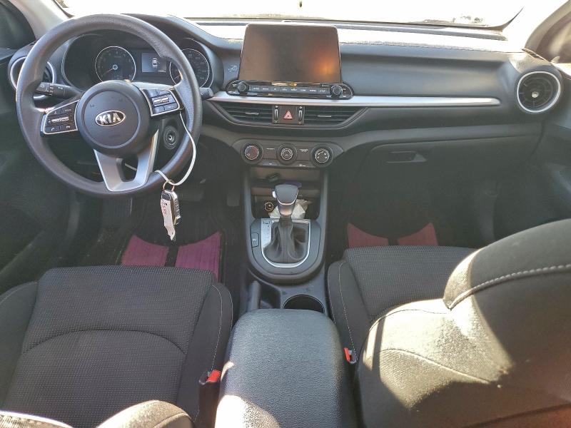 Photo 8 from auction – 2021 KIA FORTE FE with VIN 3KPF24AD8ME409812
