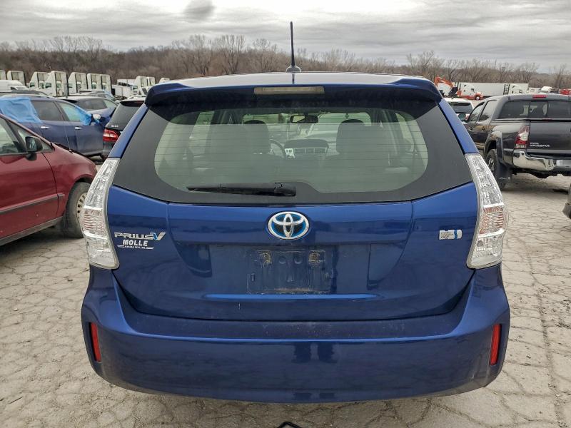 Photo 6 from auction – 2014 TOYOTA PRIUS V with VIN JTDZN3EU4E3295874