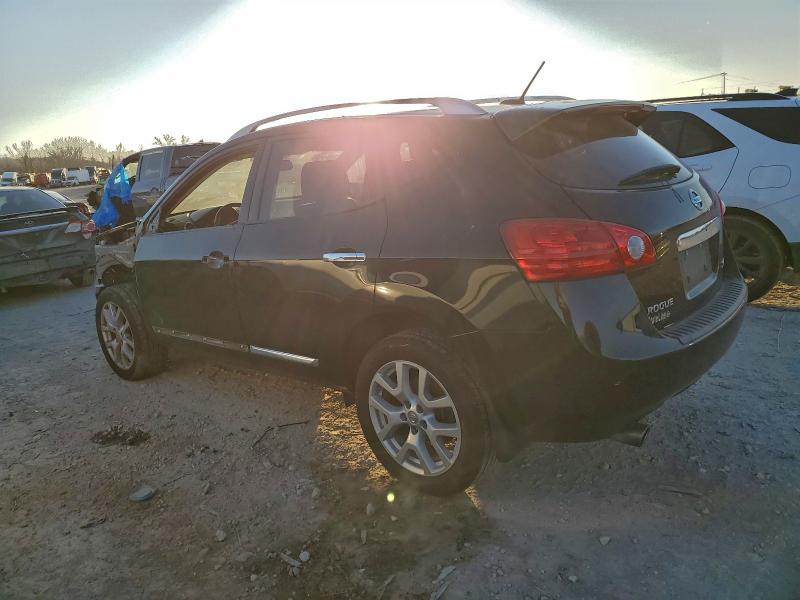 Photo 2 from auction – 2012 NISSAN ROGUE S with VIN JN8AS5MV9CW403191
