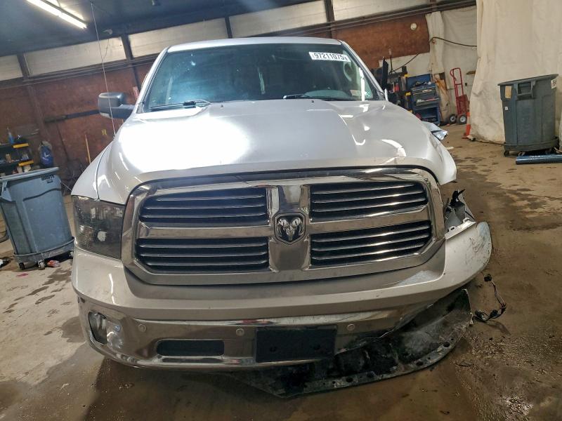 Photo 5 from auction – 2017 RAM 1500 SLT with VIN 1C6RR7GT2HS515868