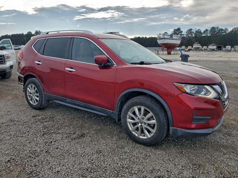 Photo 4 from auction – 2019 NISSAN ROGUE S with VIN 5N1AT2MT4KC765768