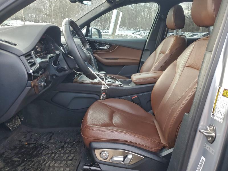 Photo 7 from auction – 2019 AUDI Q7 PREMIUM with VIN WA1LAAF71KD003631