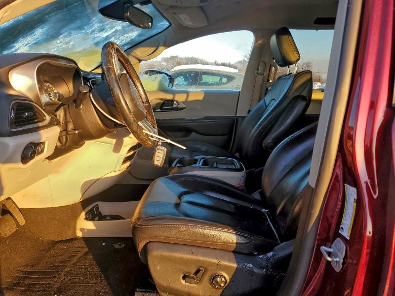 Photo 7 from auction – 2020 CHRYSLER PACIFICA T with VIN 2C4RC1BG0LR285758