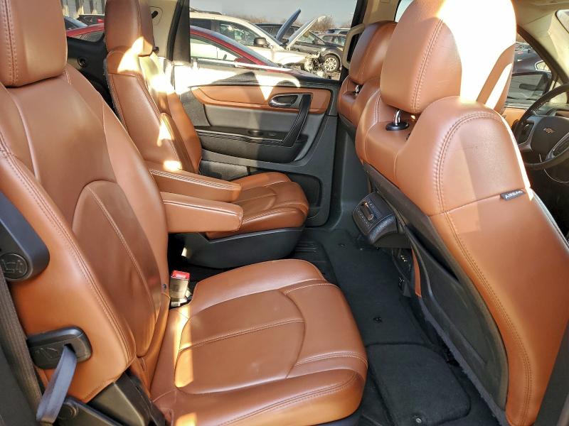 Photo 11 from auction – 2015 CHEVROLET TRAVERSE L with VIN 1GNKVHKD3FJ353643