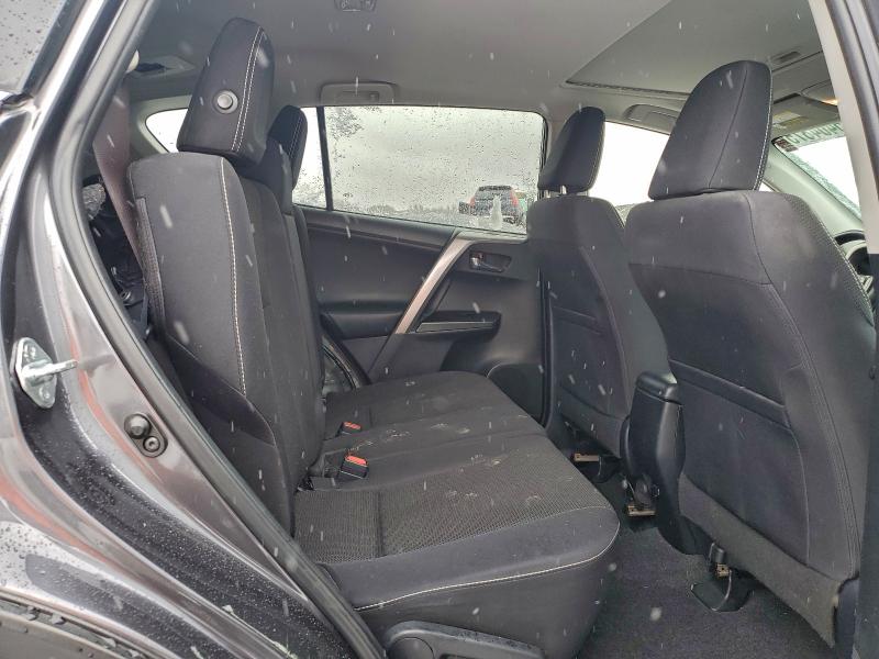 Photo 11 from auction – 2017 TOYOTA RAV4 XLE with VIN JTMRFREV1HJ153278
