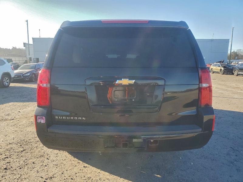 Photo 6 from auction – 2016 CHEVROLET SUBURBAN C with VIN 1GNSCHKCXGR211547