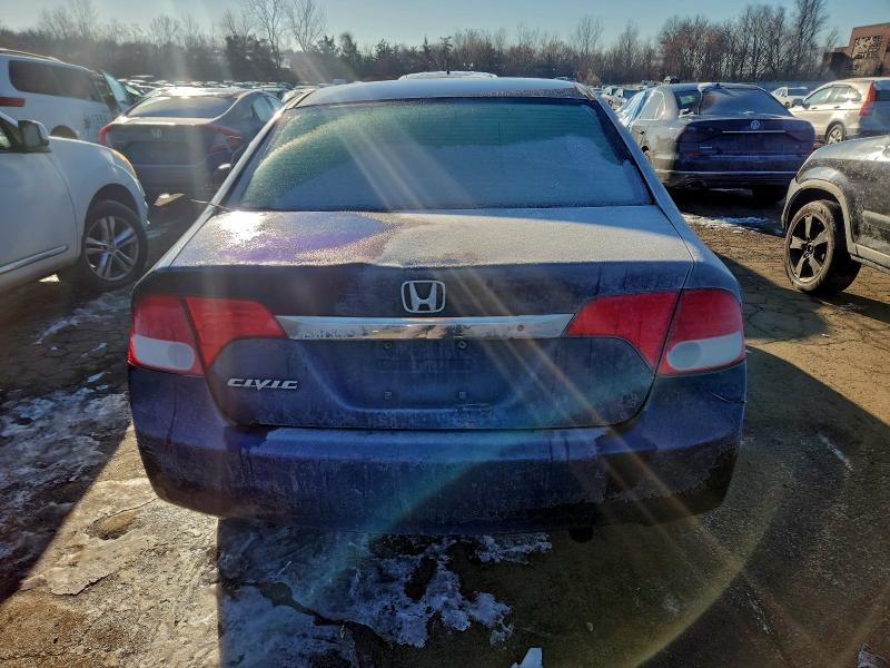 Photo 6 from auction – 2011 HONDA CIVIC LX with VIN 2HGFA1F53BH550079