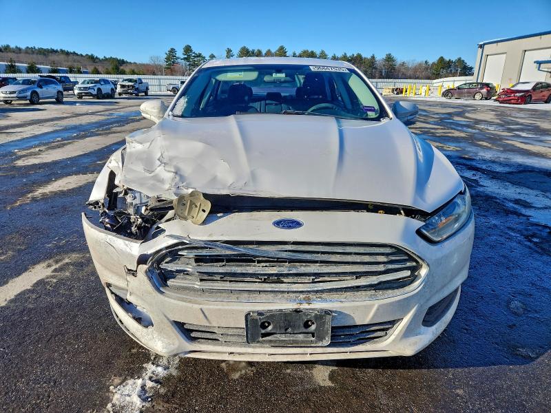 Photo 5 from auction – 2016 FORD FUSION SE with VIN 3FA6P0H74GR299984