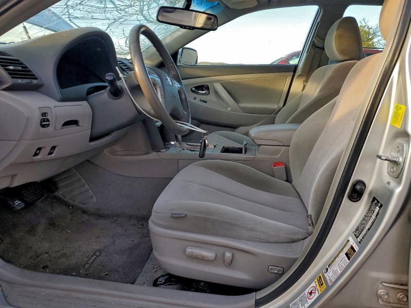 Photo 7 from auction – 2011 TOYOTA CAMRY HYBR with VIN 4T1BB3EK9BU137153