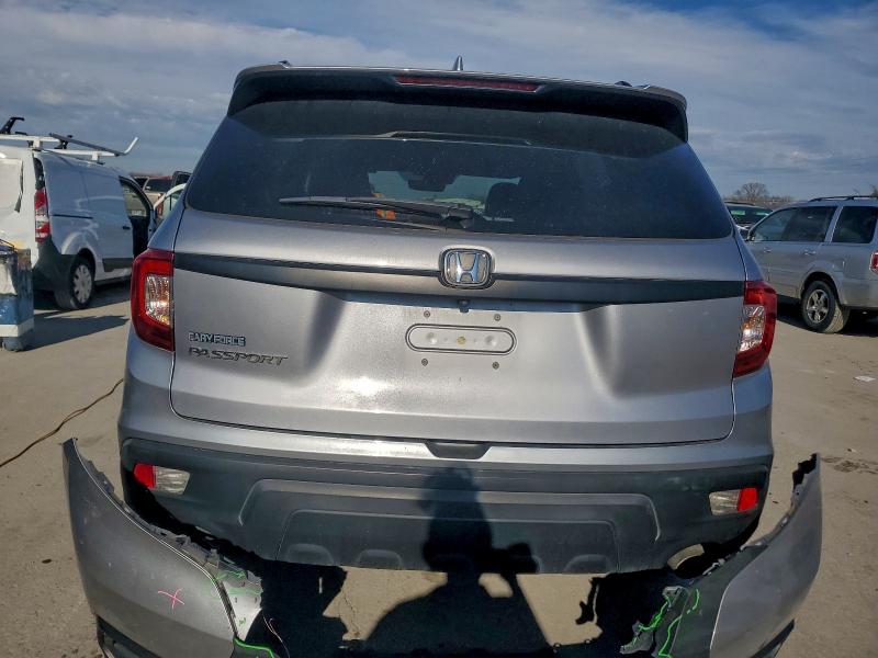 Photo 6 from auction – 2019 HONDA PASSPORT E with VIN 5FNYF7H54KB010593