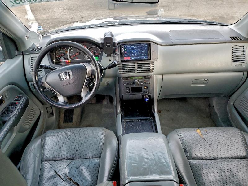Photo 8 from auction – 2004 HONDA PILOT EXL with VIN 2HKYF18564H591256