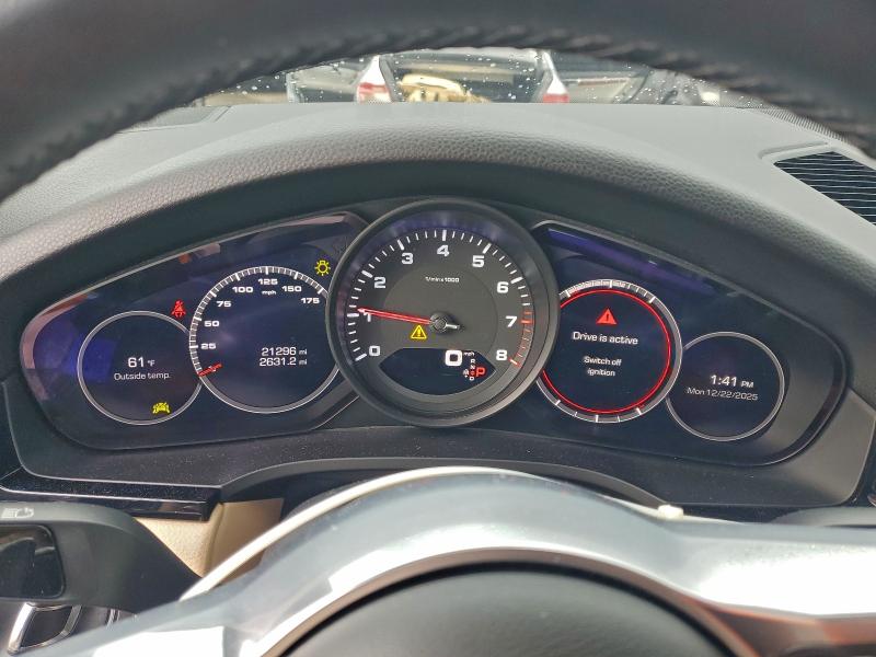 Photo 9 from auction – 2021 PORSCHE CAYENNE with VIN WP1AA2AY3MDA05157