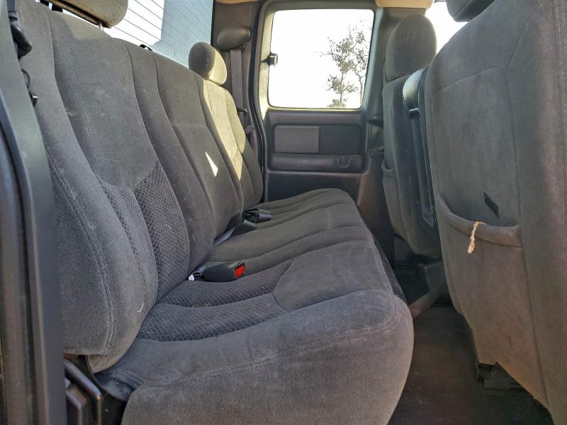 Photo 10 from auction – 2003 CHEVROLET SILVERADO with VIN 2GCEK19T231361533