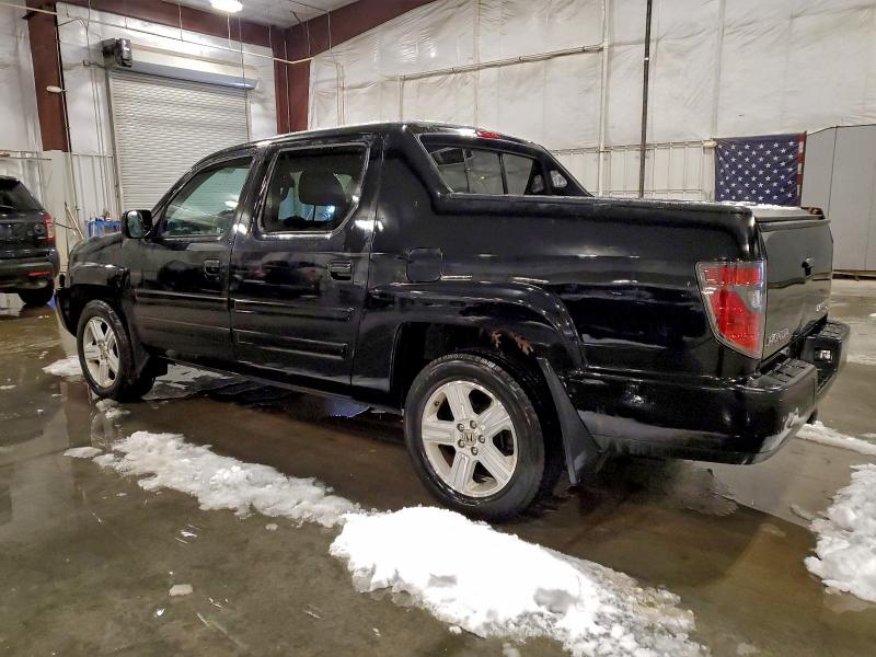 Photo 2 from auction – 2013 HONDA RIDGELINE with VIN 5FPYK1F52DB005737