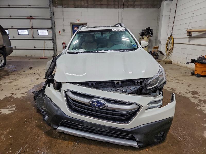 Photo 5 from auction – 2021 SUBARU OUTBACK LI with VIN 4S4BTGND3M3189957