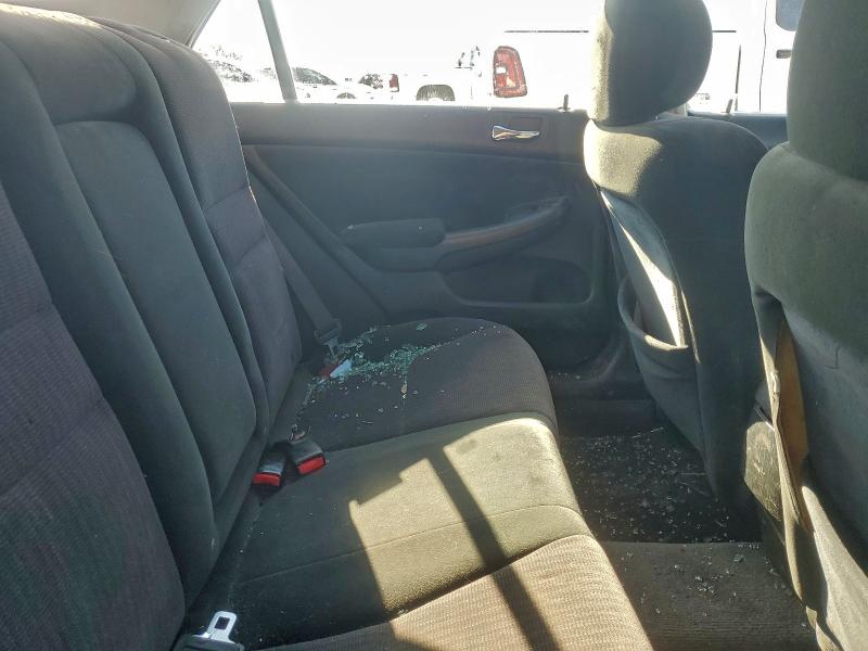 Photo 10 from auction – 2005 HONDA ACCORD with VIN 1HGCM56455A068371