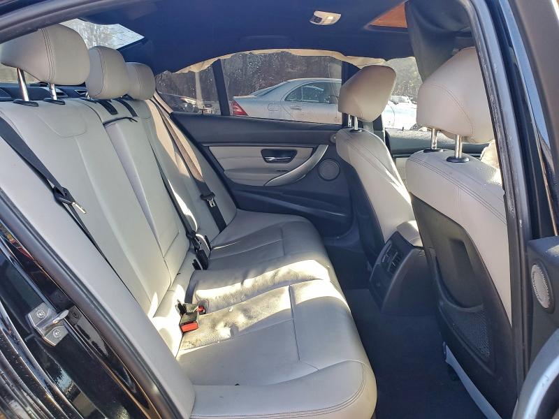 Photo 10 from auction – 2013 BMW 328 I with VIN WBA3A5C51DF357279