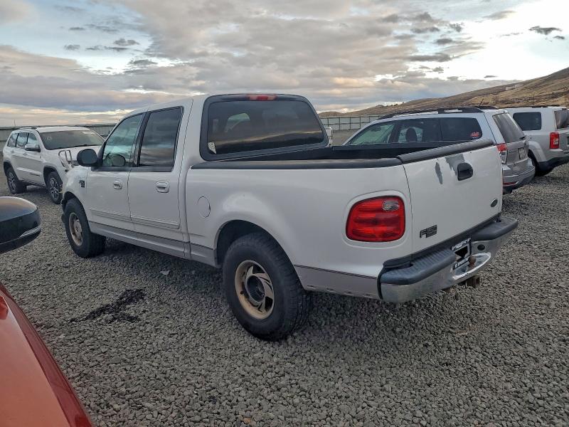 Photo 2 from auction – 2003 FORD F150 SUPER with VIN 1FTRW07683KD52204