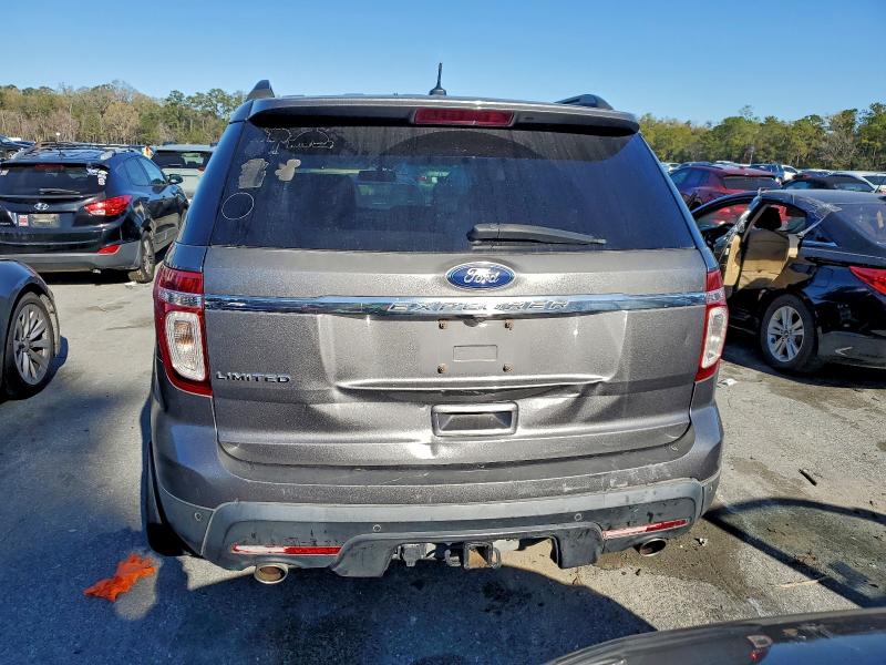 Photo 6 from auction – 2011 FORD EXPLORER L with VIN 1FMHK7F87BGA75402