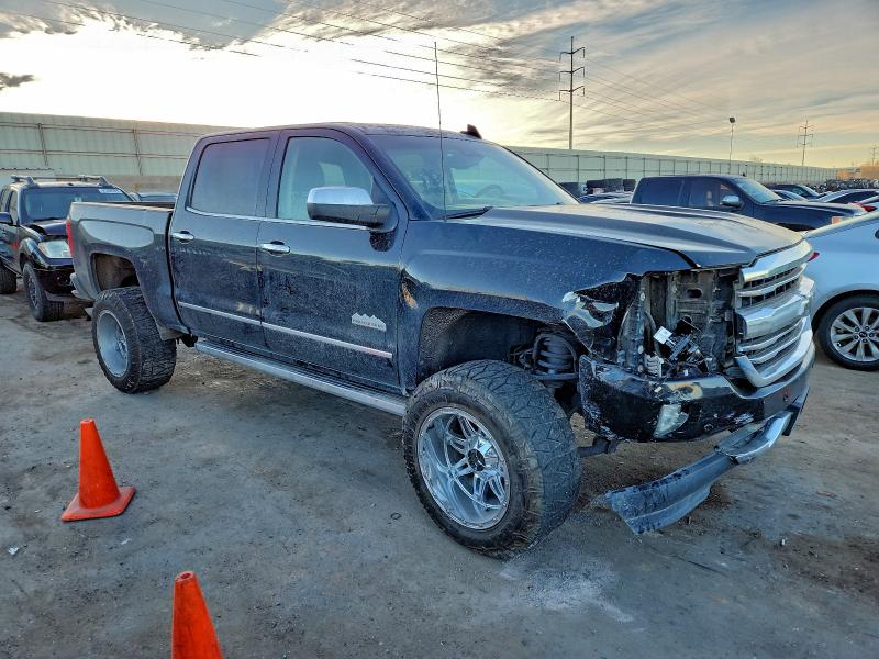 Photo 4 from auction – 2018 CHEVROLET SILVERADO with VIN 3GCUKTEJ1JG140618
