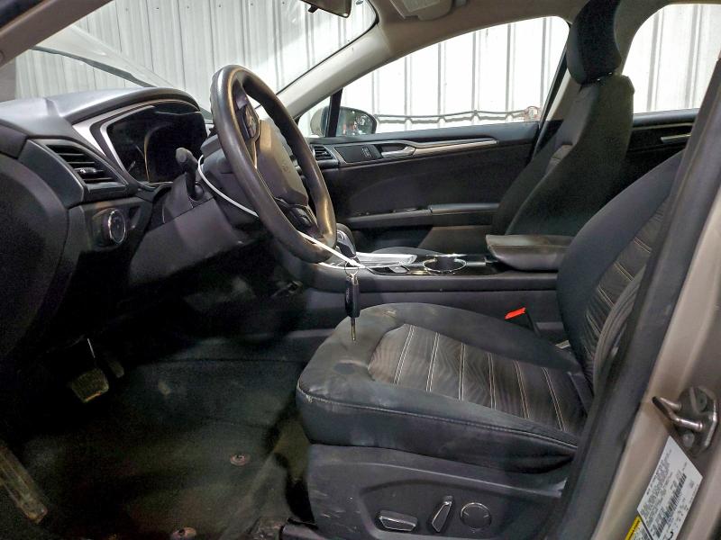 Photo 7 from auction – 2016 FORD FUSION SE with VIN 3FA6P0H78GR155712