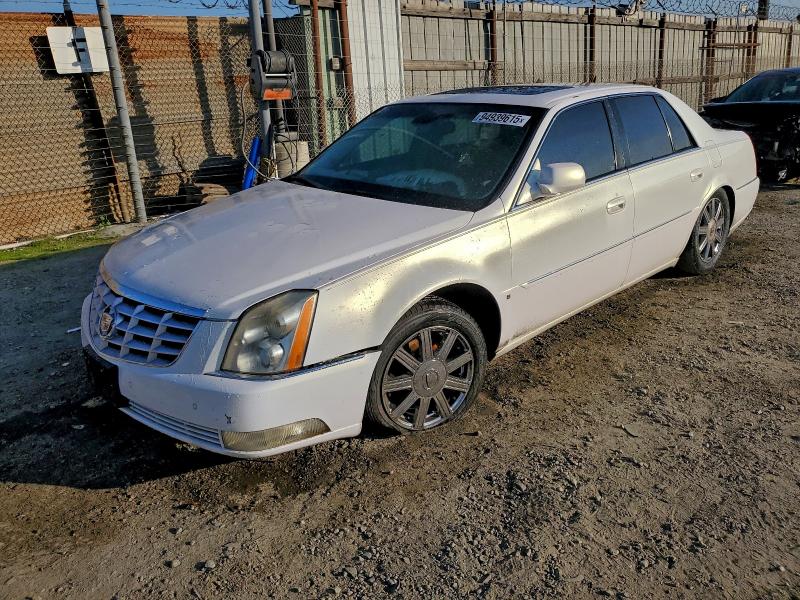 CADILLAC DTS 2007 with VIN 1G6KD57Y07U145292 - Photo from auction