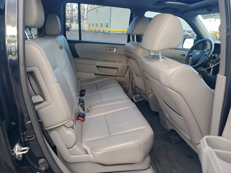 Photo 10 from auction – 2015 HONDA PILOT EXL with VIN 5FNYF4H56FB041879
