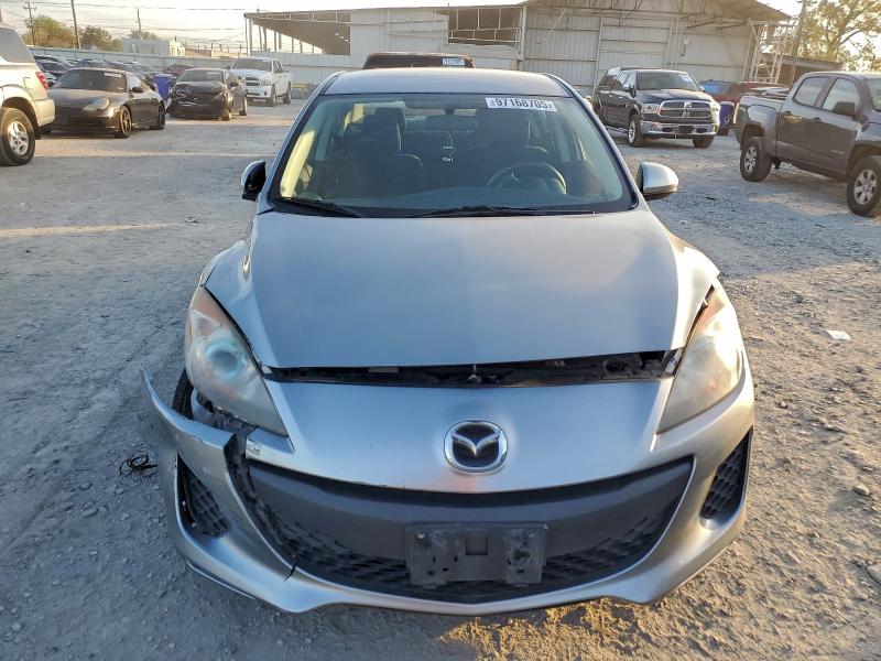 Photo 5 from auction – 2013 MAZDA 3 I with VIN JM1BL1U78D1812191
