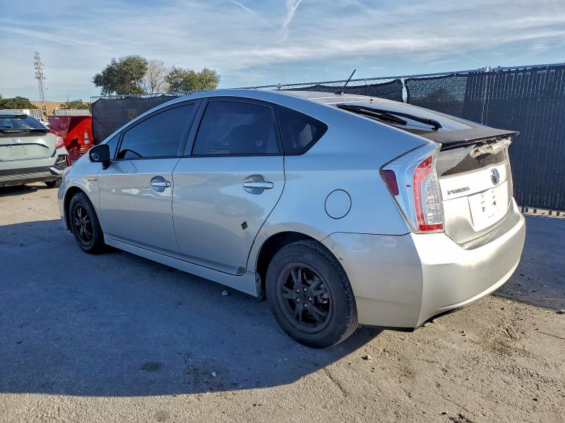 Photo 2 from auction – 2012 TOYOTA PRIUS with VIN JTDKN3DUXC5499034