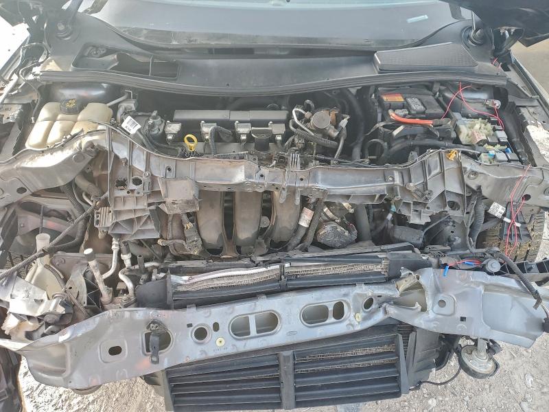 Photo 11 from auction – 2016 FORD FOCUS SE with VIN 1FADP3F2XGL352878