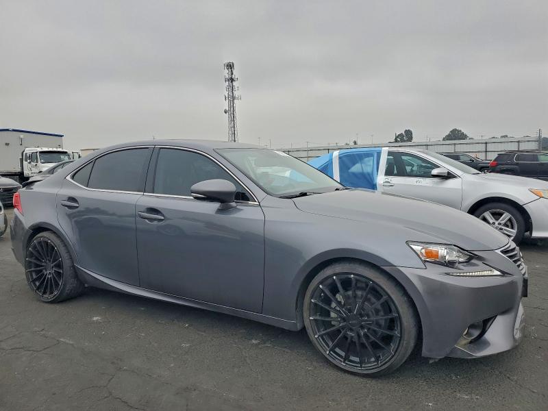 Photo 4 from auction – 2015 LEXUS IS 250 with VIN JTHBF1D20F5058628