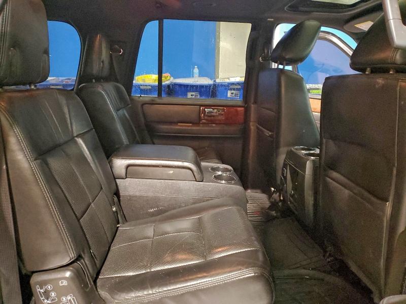 Photo 11 from auction – 2013 LINCOLN NAVIGATOR with VIN 5LMJJ3H55DEL02792