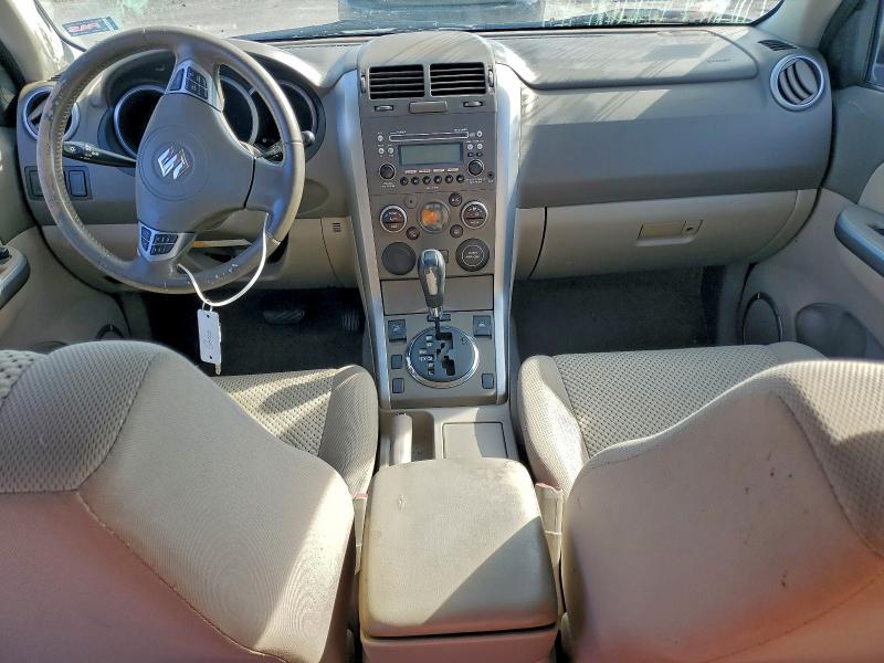Photo 8 from auction – 2010 SUZUKI GRAND VITA with VIN JS3TE0D41A4100177