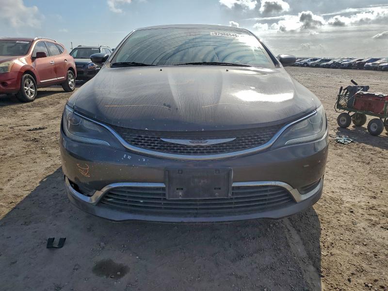 Photo 5 from auction – 2016 CHRYSLER 200 LIMITE with VIN 1C3CCCAB5GN144294