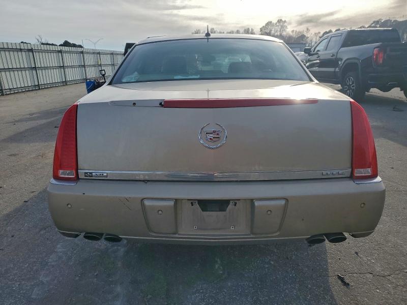 Photo 6 from auction – 2006 CADILLAC DTS with VIN 1G6KD57Y46U192985