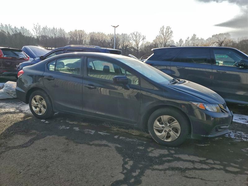 Photo 4 from auction – 2015 HONDA CIVIC LX with VIN 19XFB2F55FE296703