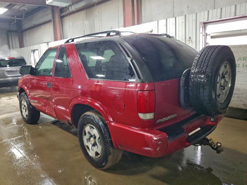 Photo 2 from auction – 2001 CHEVROLET BLAZER with VIN 1GNCT18W71K161512
